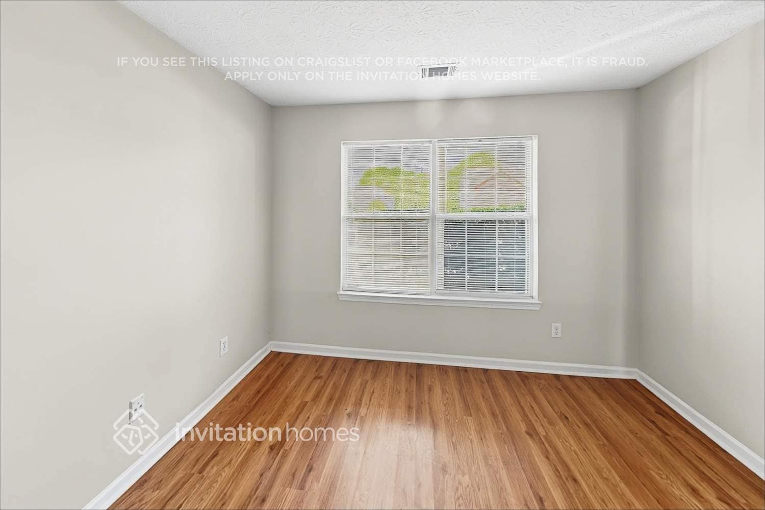 Building Photo - 331 Silver Springs Dr