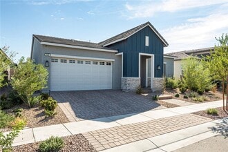 Building Photo - 832 Canonbury St