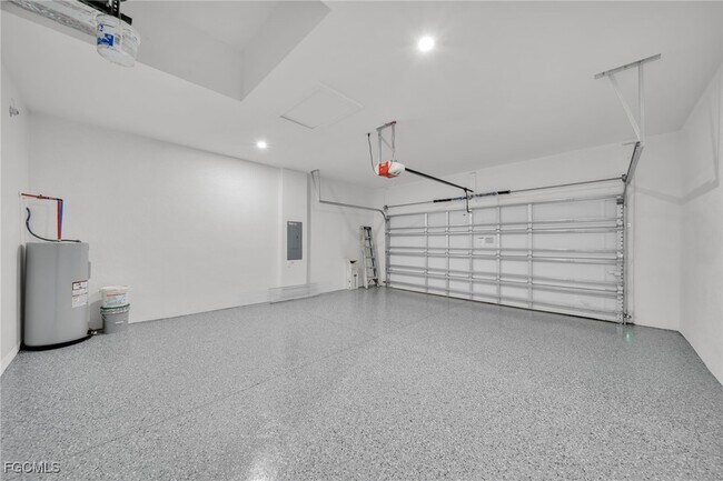 Building Photo - 2836 NW 5th Terrace