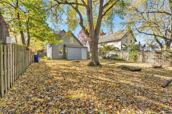 Building Photo - 2002 Valentine Ave