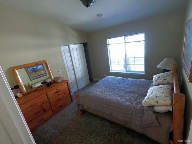 Building Photo - 2383 Wagon Train Trail