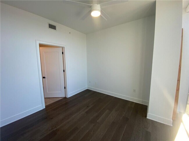 Building Photo - 788 West Marietta St NW