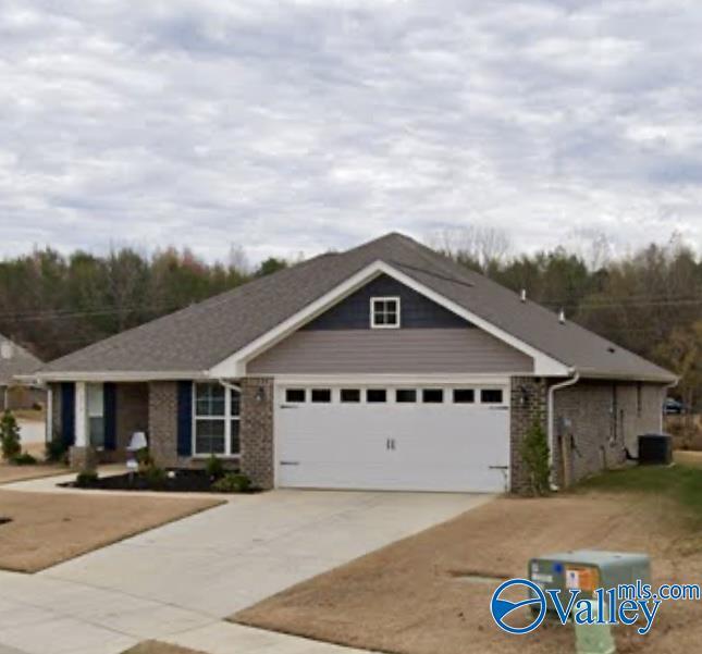 Building Photo - 272 Abercorn Dr