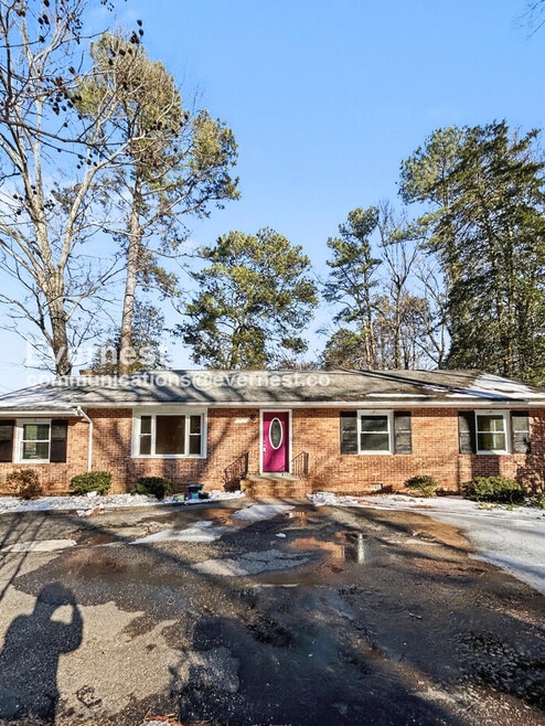 Building Photo - 7001 Conifer Rd