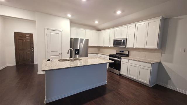 Building Photo - 109 Corcovado Ave