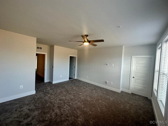 Building Photo - 524 Greybull Walk