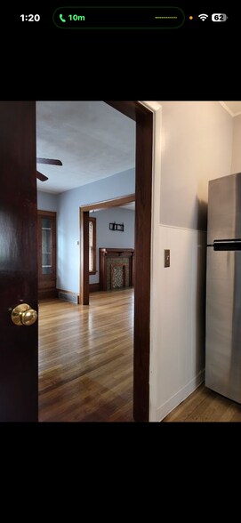 Building Photo - 1333 Sloane Ave