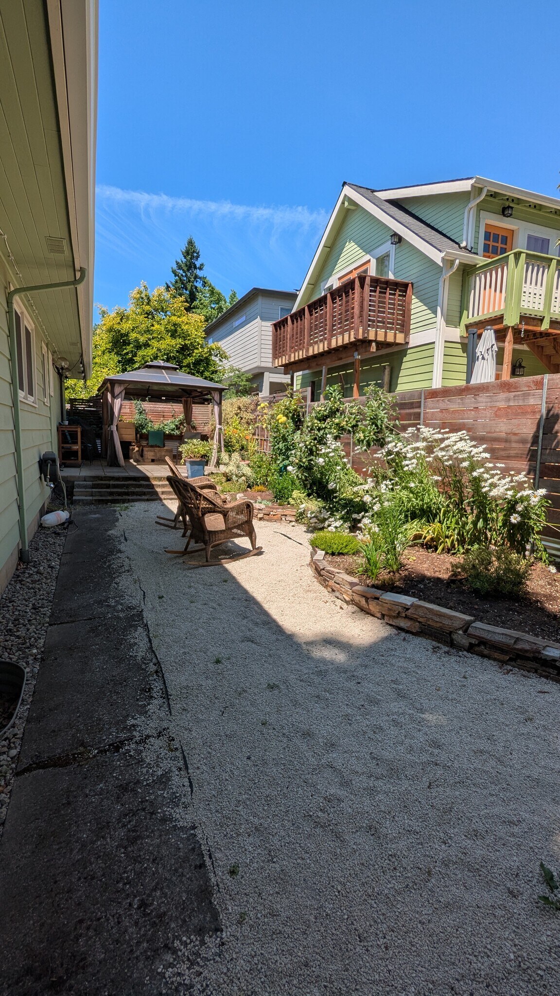 Building Photo - 7417 SE 50th Ave