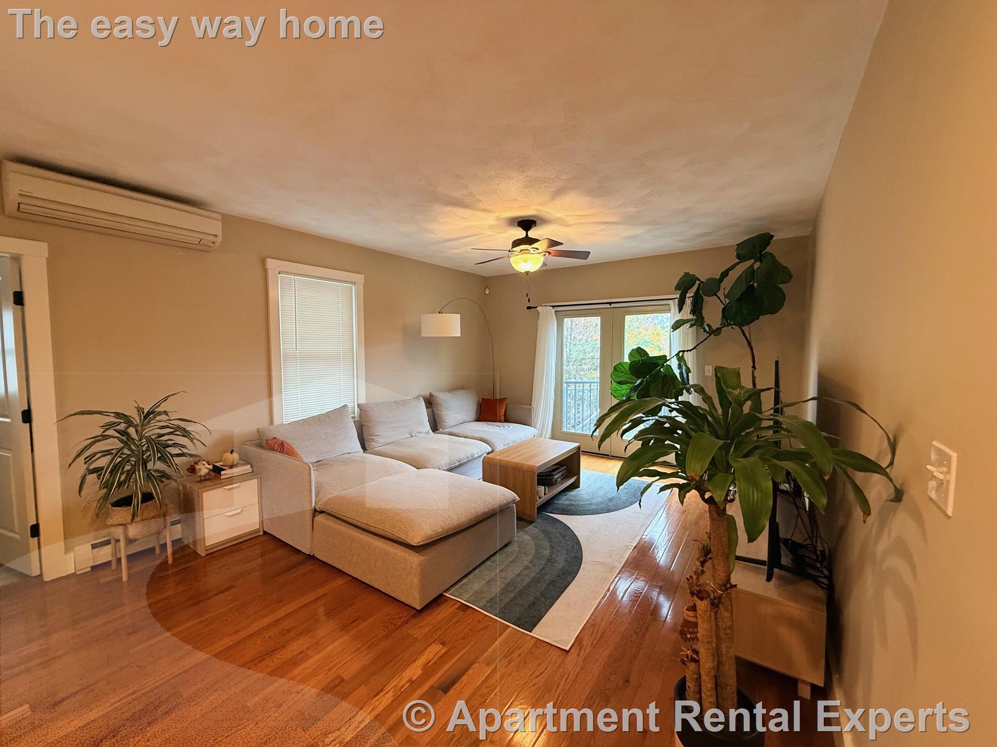 Building Photo - 119 Central St