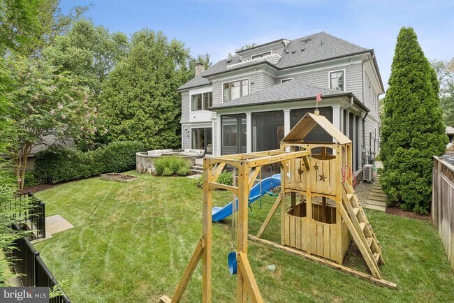 Building Photo - 5120 Wessling Ln