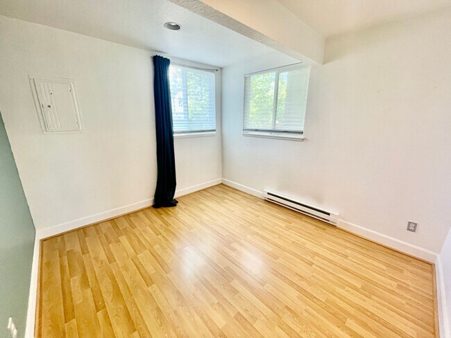 Building Photo - Ground Floor- St. John's One Bedroom One B...