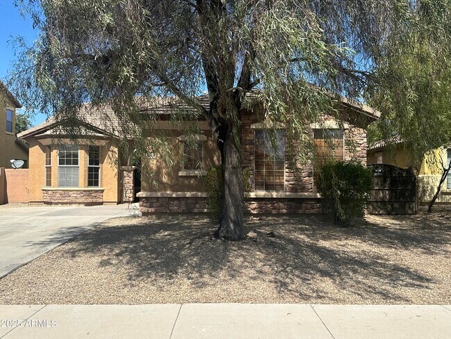 Building Photo - 15022 W Montecito Ave