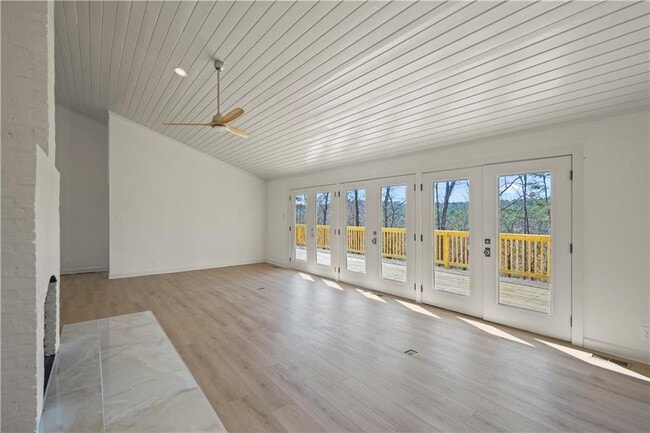 Building Photo - 1291 Crumbley Rd