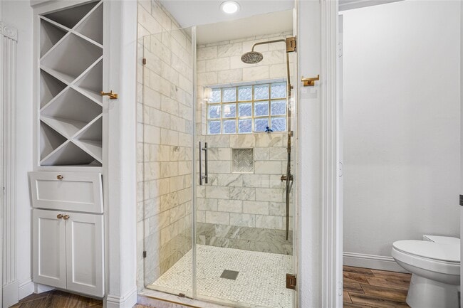 Building Photo - 4746 Post Oak Timber Dr