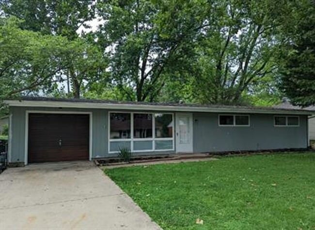 Primary Photo - 714 Breen Dr