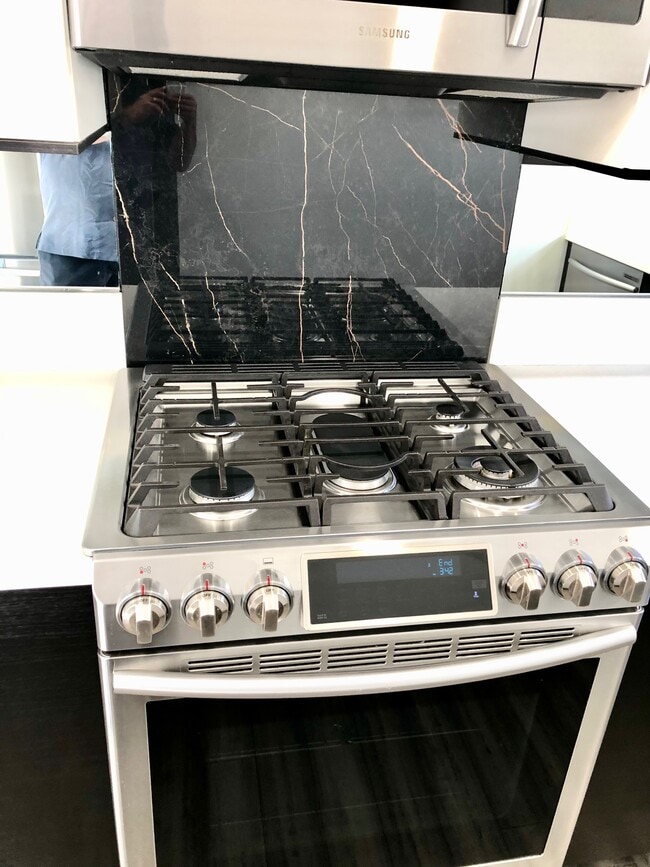 Building Photo - 1702 Hermosa Ave