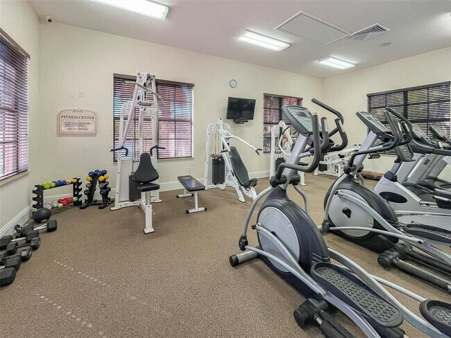 Building Photo - 7710 Lake Vista Ct