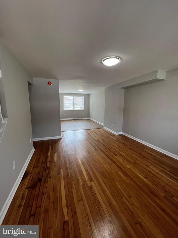Building Photo - 7817 St Boniface Ln