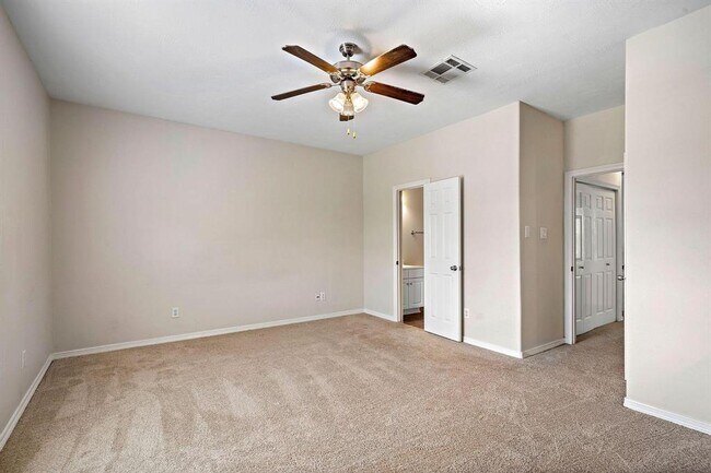 Building Photo - 816 Sterling Creek Cir