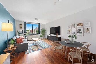 Building Photo - 721 Flushing Ave