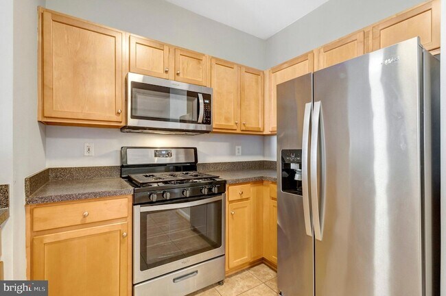 Building Photo - 5130 Brittney Elyse Cir