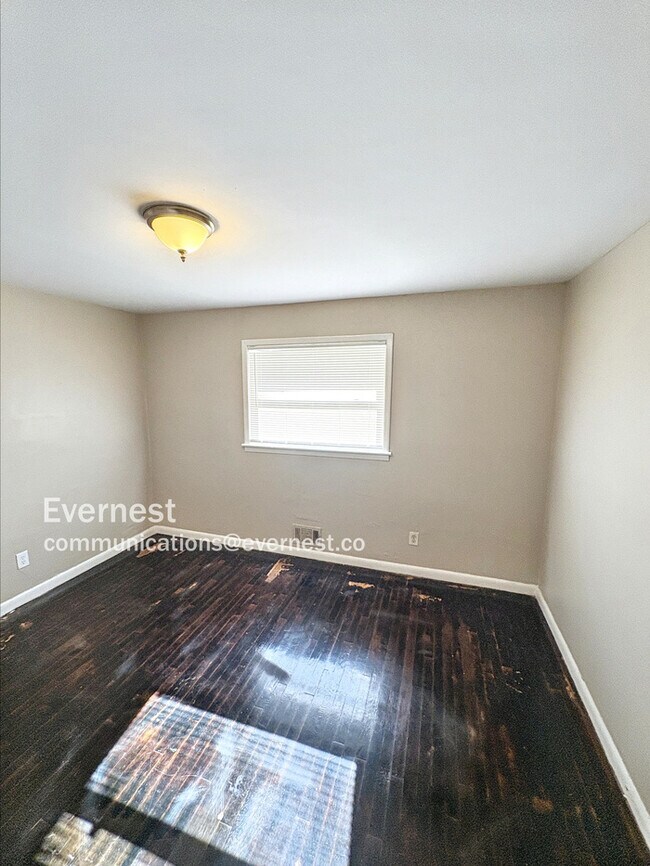 Building Photo - 2031 Nettie Ct