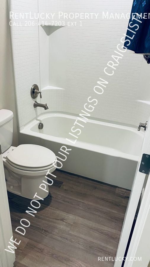 Building Photo - 4508 Sand Dollar Dr