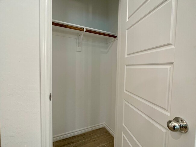 Building Photo - LOVELY TOWNHOUSE FOR RENT - GATED 3 BED 3 ...