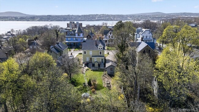 Building Photo - 22 High St