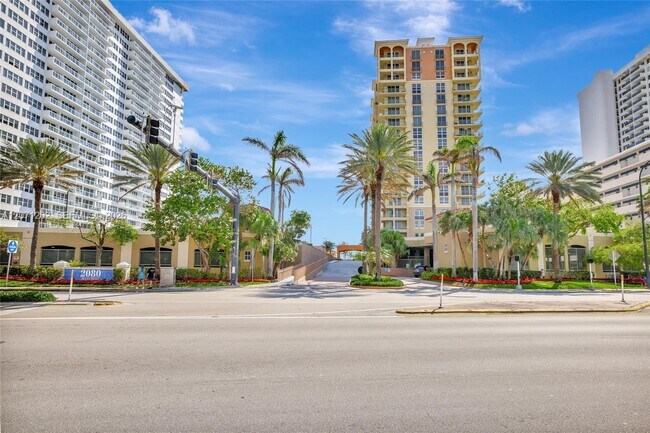 Building Photo - 2080 S Ocean Dr
