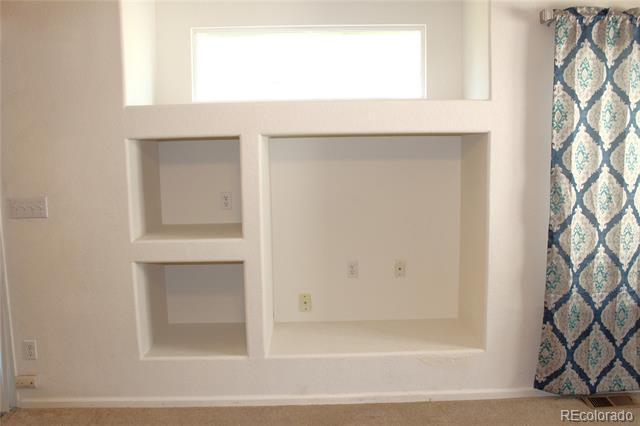 Building Photo - 4915 Waldenwood Dr