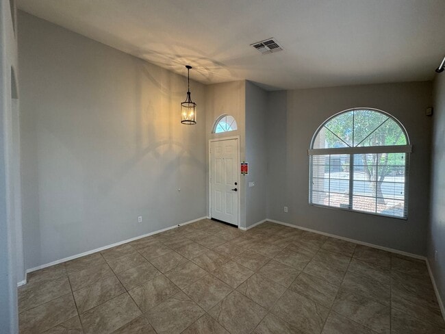Building Photo - 4 Bedroom Home W/ Pool Available in Tatum ...
