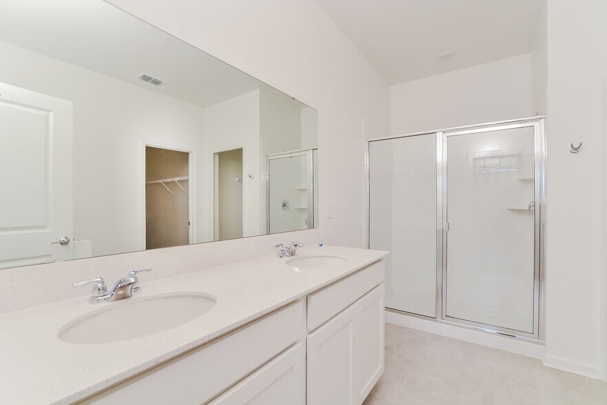 Building Photo - 33513 Sky Blossom Cir