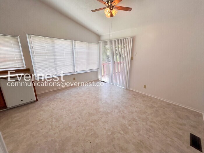 Building Photo - 5402 Trailbend Dr