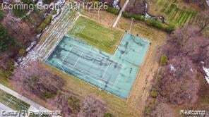 Building Photo - 5000 Town Center Dr