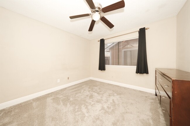 Building Photo - 13563 Catalina Village Dr