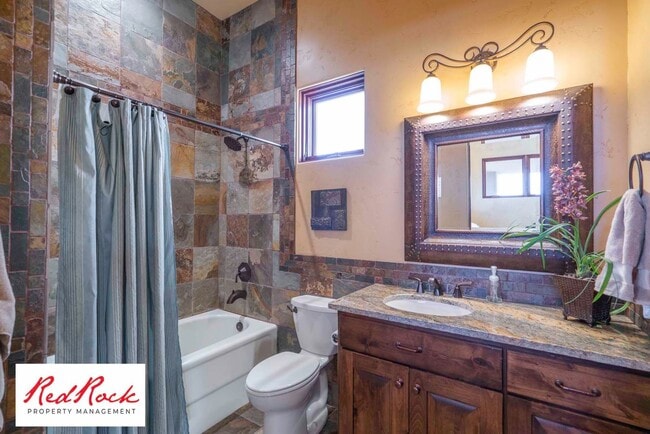 Building Photo - Incredible 4 Bedroom, 4 Bathroom FULLY FURNISHED Property in Entrada with a Private Pool!! 18 Mon...