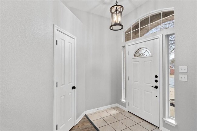 Building Photo - 1111 Springbrook Rd