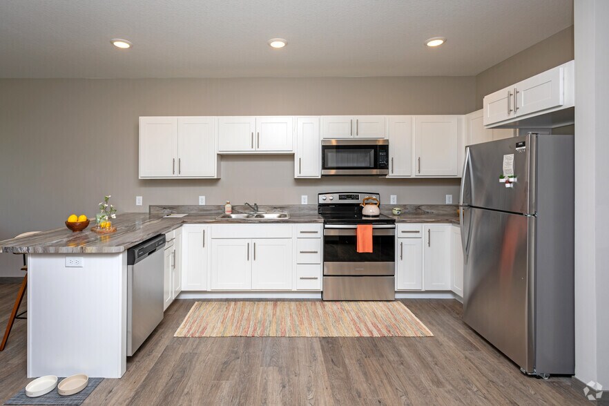 The Emerald Apartments 1155 Dellwood South St Cambridge MN 55008