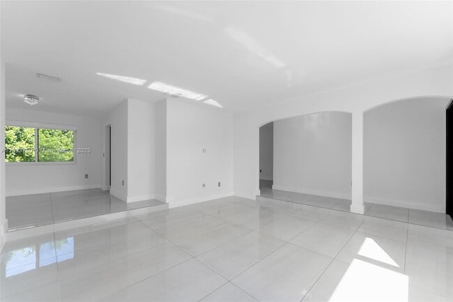 Building Photo - 9621 SW 58th St