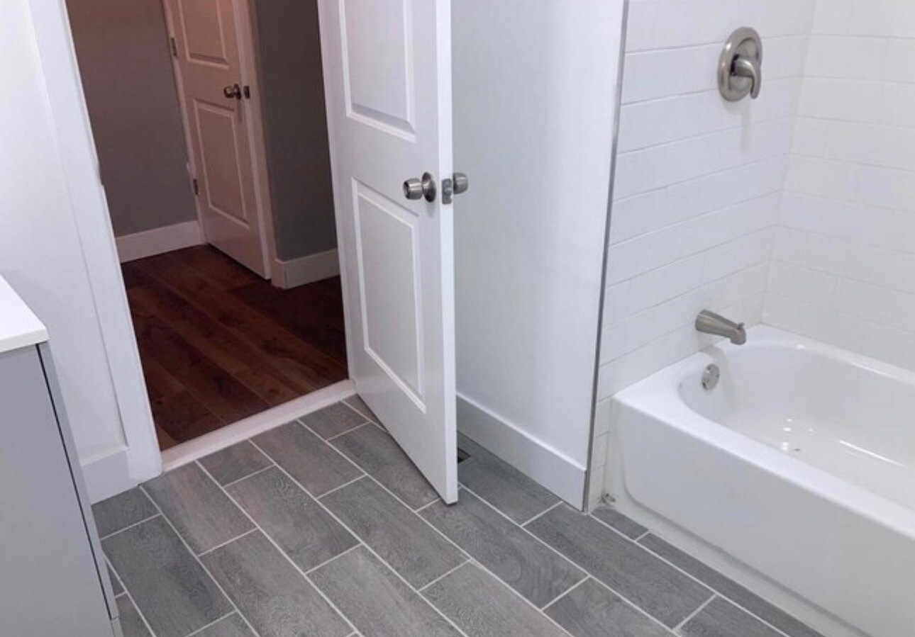 Building Photo - 1815 S 23rd St