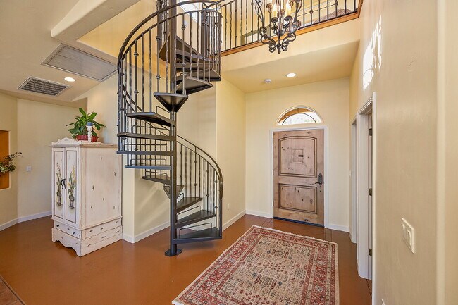 Building Photo - Luxury Hilltop Rental Retreat Overlooking the Cosumnes River Canyon