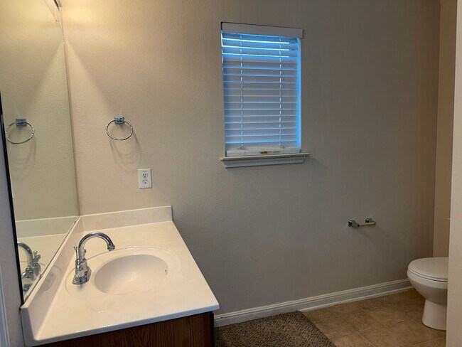 Building Photo - 8462 Favero Cove