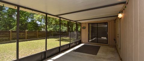 Building Photo - 7415 SW 22nd Pl