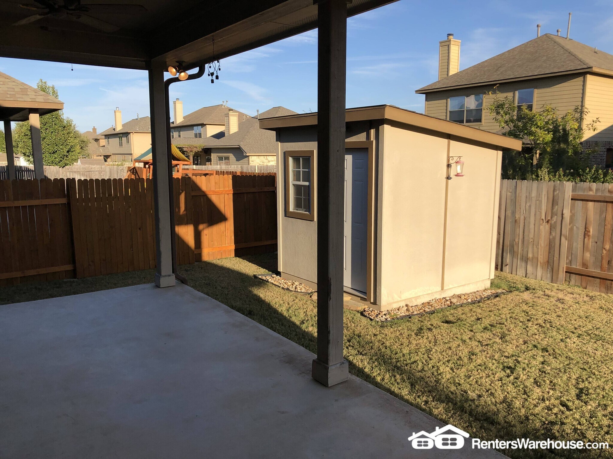 Building Photo - 19421 Brent Knoll Dr