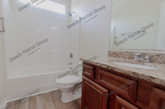 Building Photo - 605 Surfsong Way