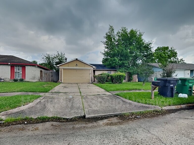 Primary Photo - 5114 Shadowridge Dr