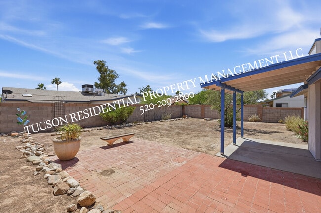 Building Photo - 2531 W Glenbrook Way