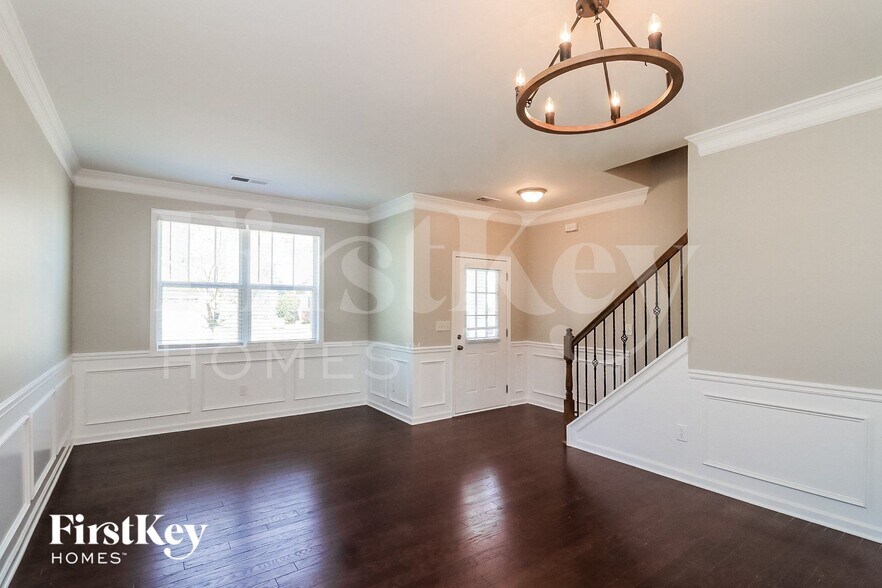 Building Photo - 64 Mercer Ln