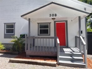 Building Photo - 308 E Adalee St